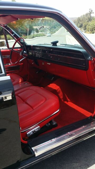 Lincoln Continental 1964 image number 4