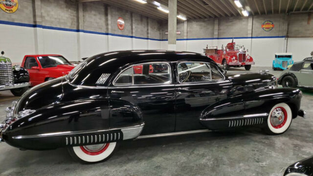 Cadillac SERIES 60 1942 image number 29