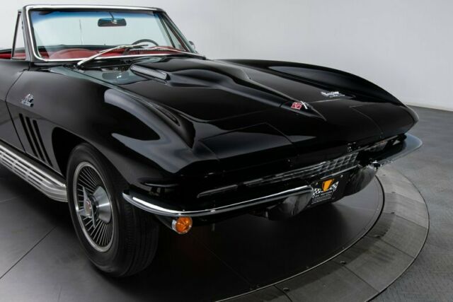 Chevrolet Corvette 1966 image number 20