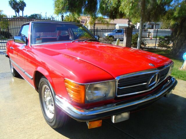 Mercedes-Benz 400-Series 1979 image number 20