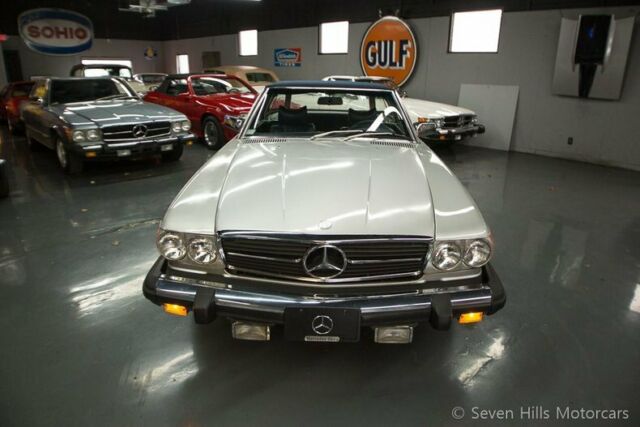 Mercedes-Benz SL-Class 1976 image number 21