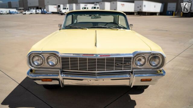 Chevrolet Impala 1964 image number 2