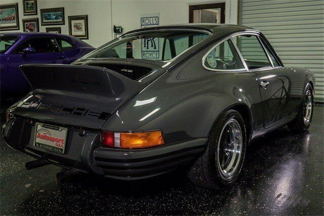 Porsche 911 1976 image number 4