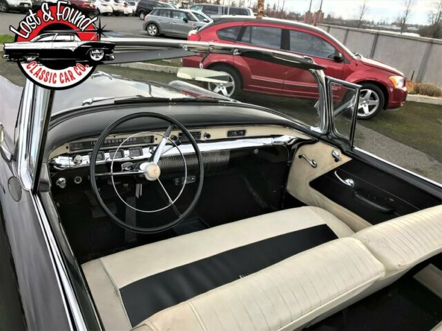 Buick Special Convertible 1956 image number 10