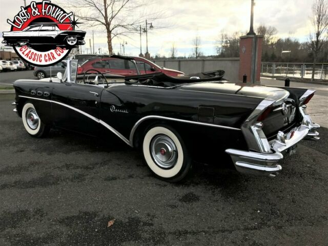 Buick Special Convertible 1956 image number 28