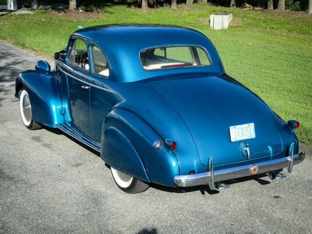 Pontiac Business Coupe 1939 image number 41