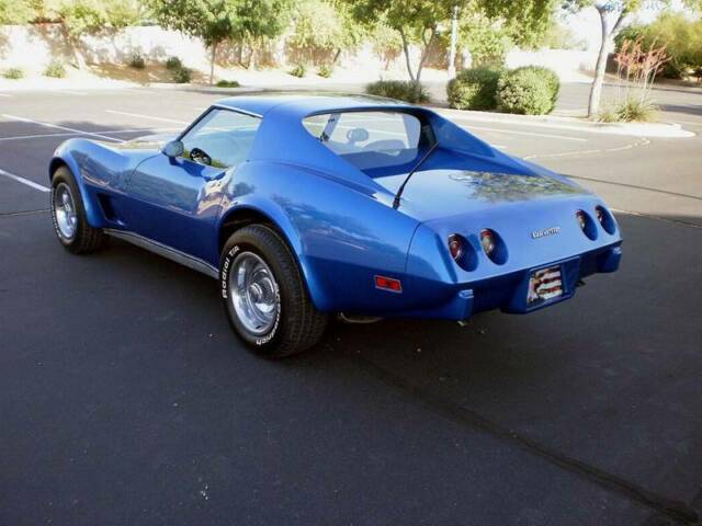 Chevrolet Corvette 1977 image number 17