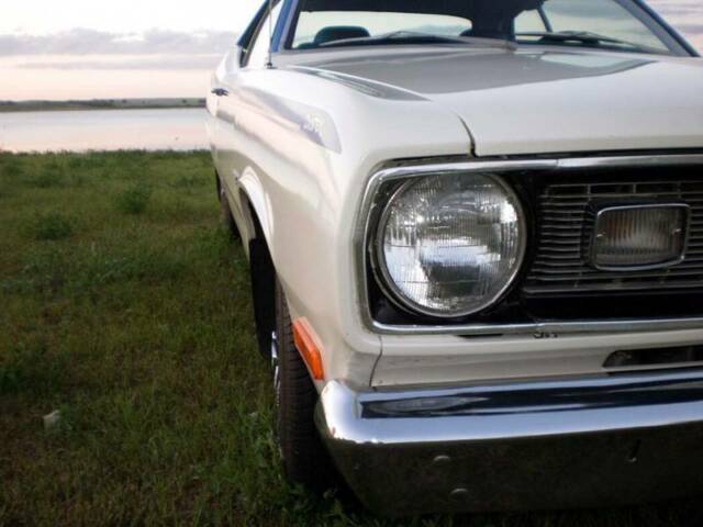 Plymouth Duster 1972 image number 31