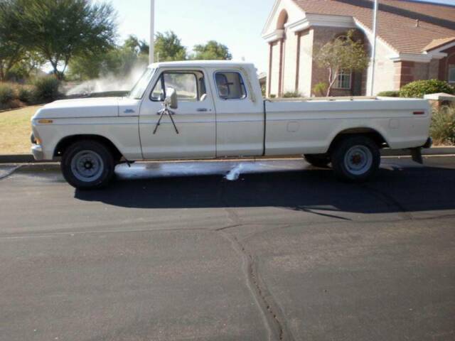 Ford F-250 1979 image number 19