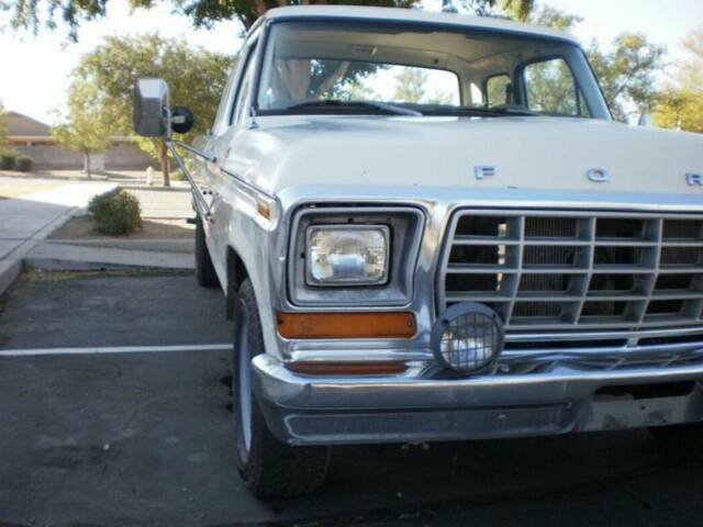 Ford F-250 1979 image number 33