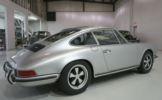 Porsche 911 1972 image number 27