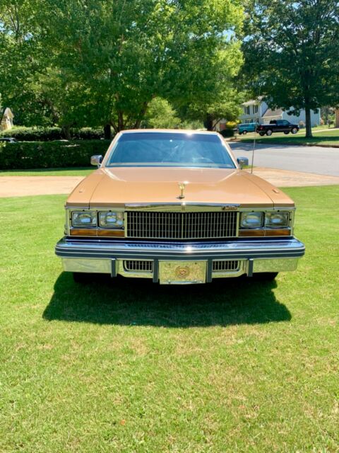 Cadillac Seville 1977 image number 17