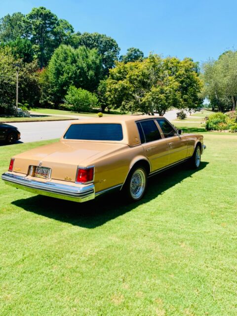 Cadillac Seville 1977 image number 19