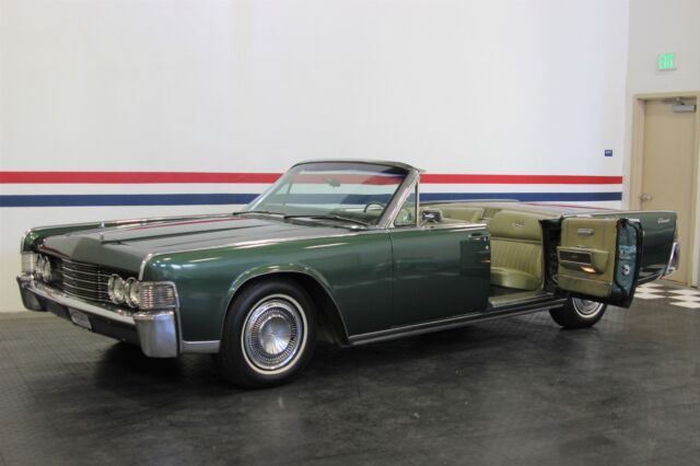 Lincoln Continental 1965 image number 28