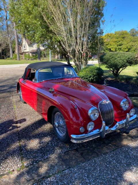 Jaguar XK 1960 image number 17