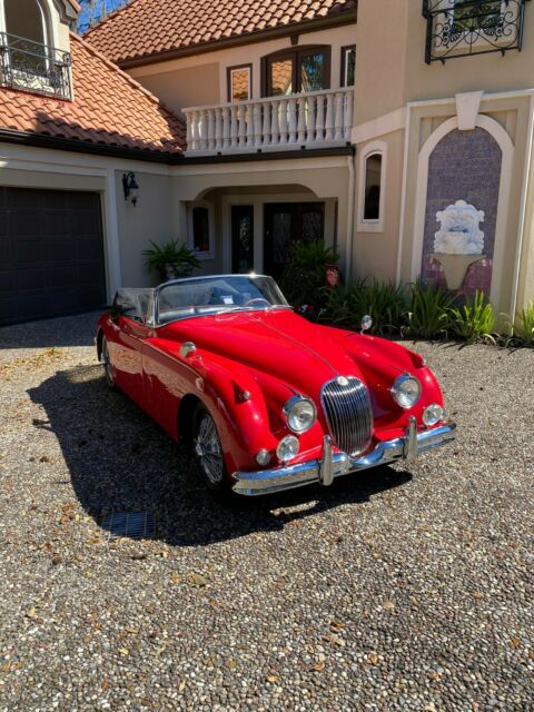 Jaguar XK 1960 image number 24