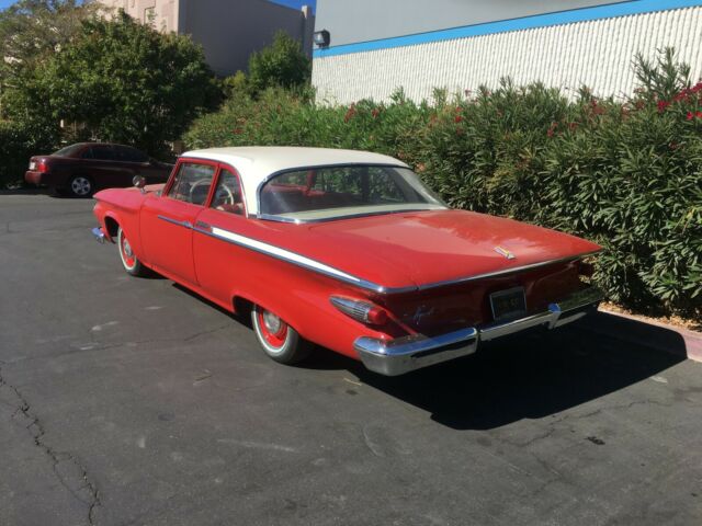 Plymouth Belvedere 1961 image number 12