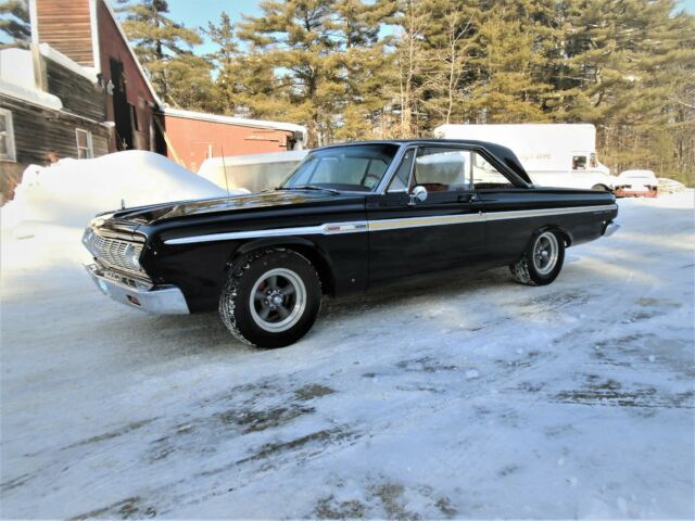 Plymouth Fury 1964 image number 0