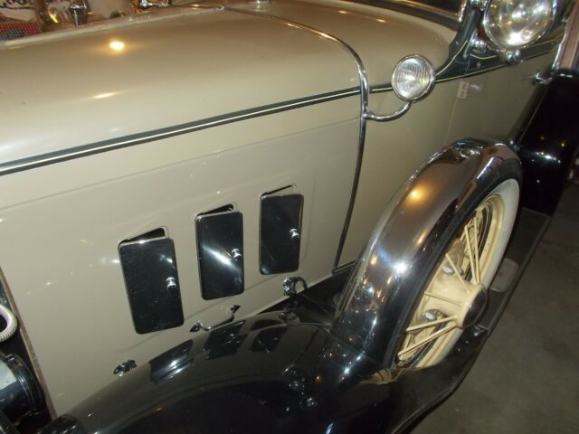 Ford Model A 1930 image number 22