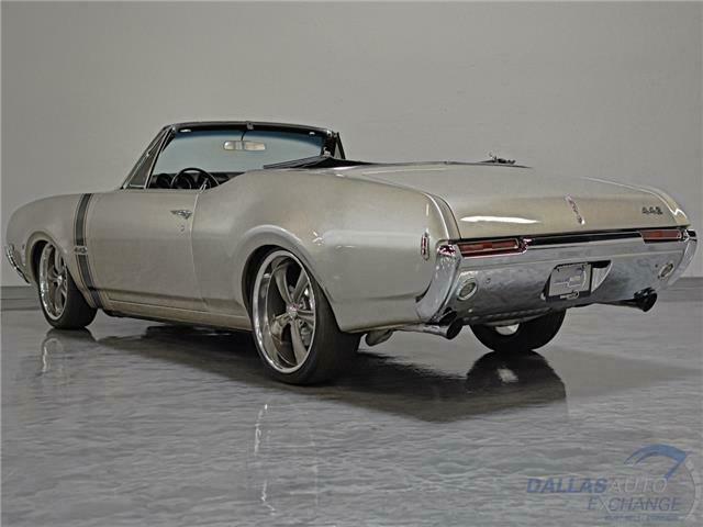 Oldsmobile Cutlass 1968 image number 29