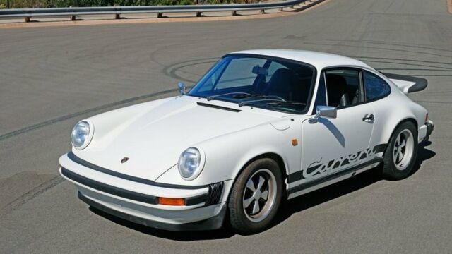 Porsche 911 1975 image number 14