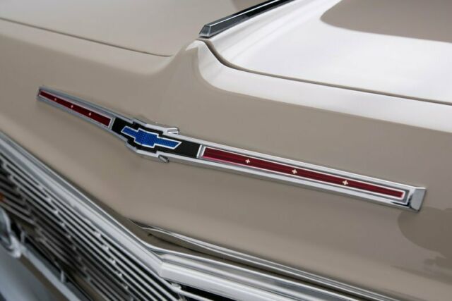 Chevrolet Impala 1965 image number 16