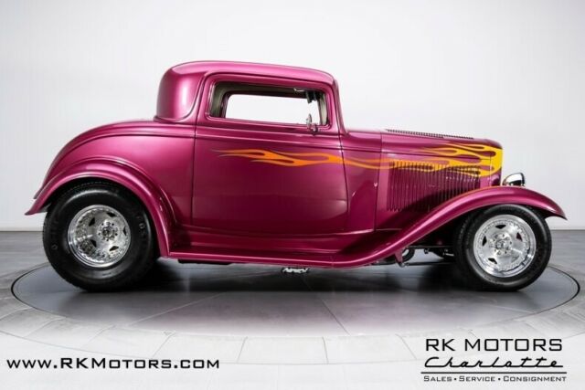 Ford Coupe 1932 image number 32