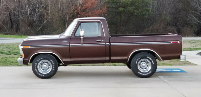 Ford F-100 1979 image number 2