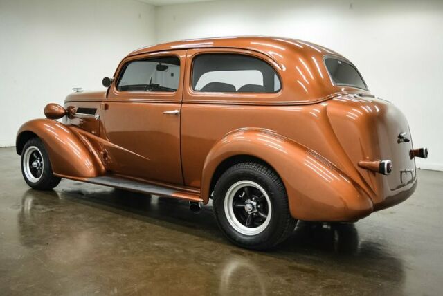 Chevrolet Coupe 1937 image number 29