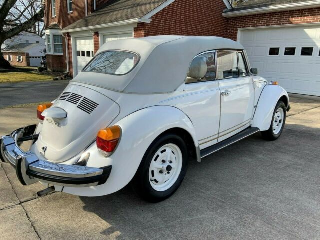 Volkswagen Beetle - Classic 1977 image number 25