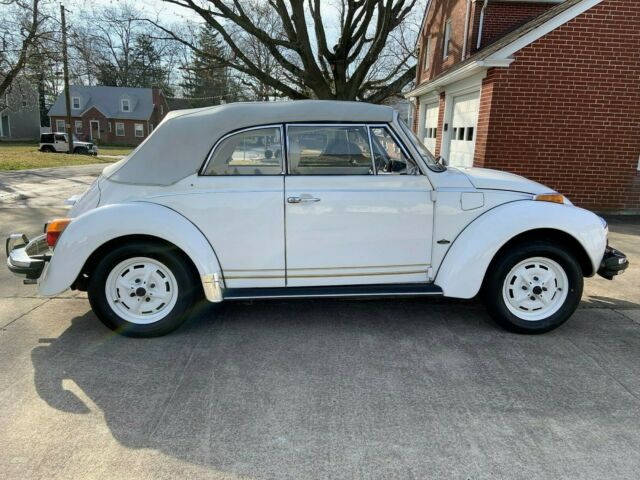 Volkswagen Beetle - Classic 1977 image number 26