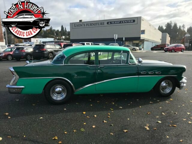 Buick Special Custom 1956 image number 40