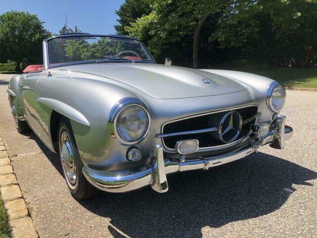 Mercedes-Benz SL-Class 1959 image number 0