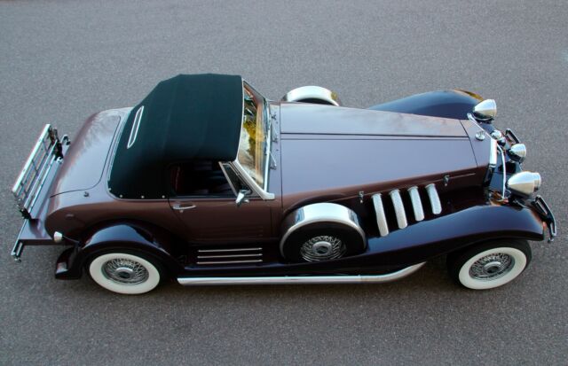 Replica/Kit Makes Gatsby Auburn Esque Body Style 1932 image number 32