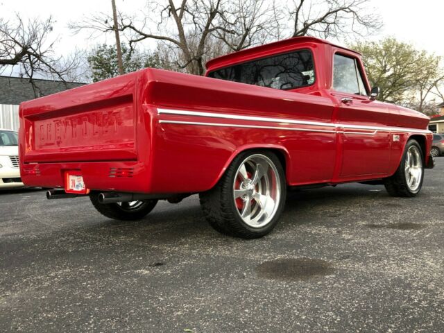 Chevrolet C-10 1966 image number 1