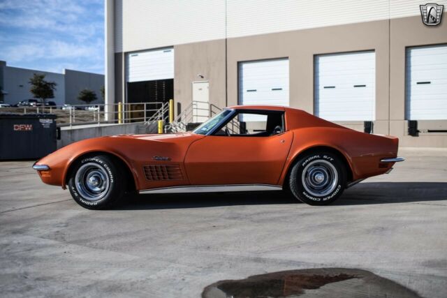 Chevrolet Corvette 1972 image number 28