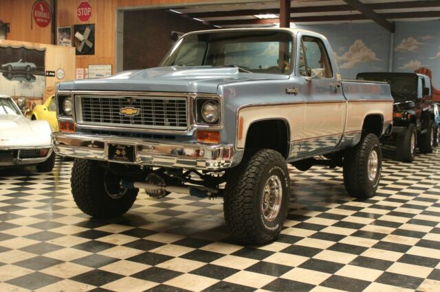 Chevrolet C/K Pickup 1500 1973 image number 2