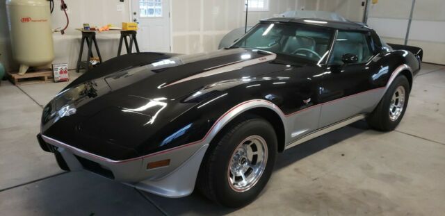 Chevrolet Corvette 1978 image number 31