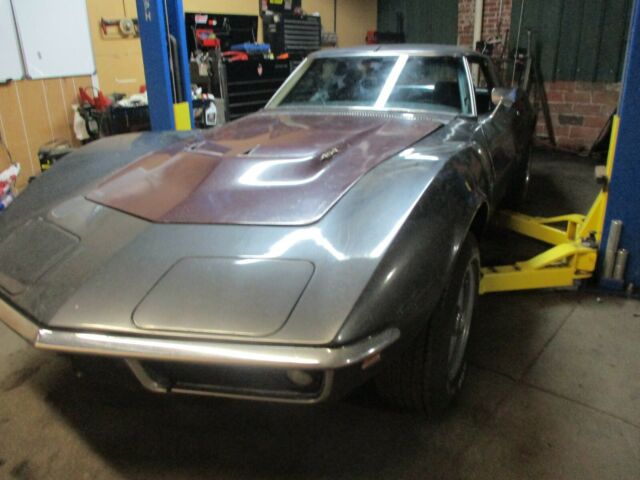 Chevrolet Corvette 1969 image number 0