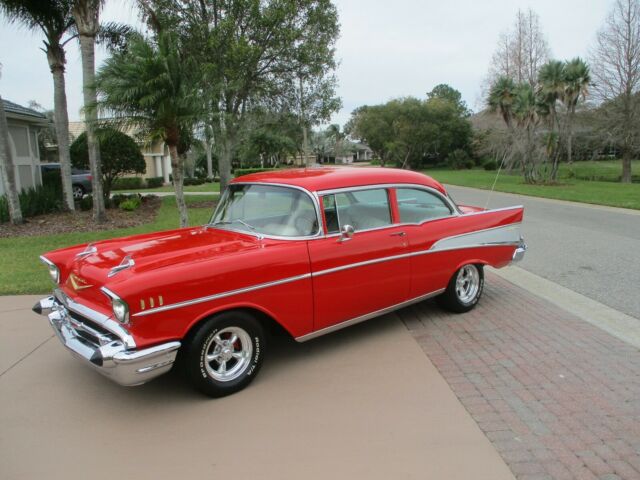 Chevrolet Bel Air/150/210 1957 image number 2