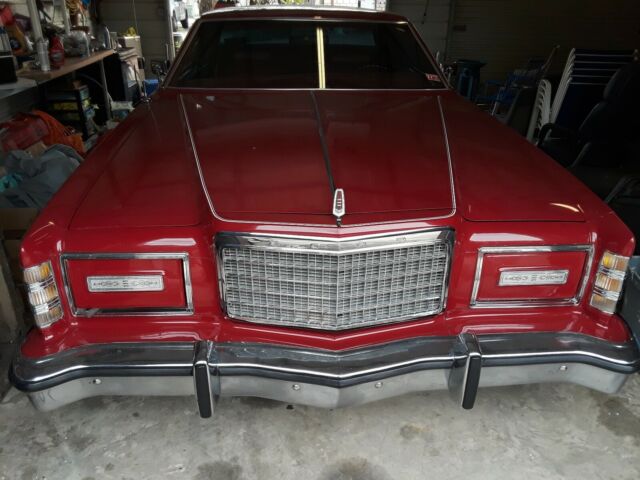 Ford LTD 1977 image number 22