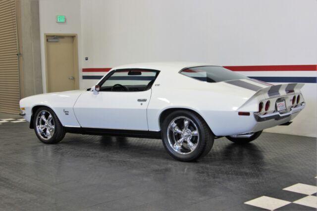 Chevrolet Camaro 1973 image number 29