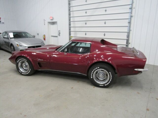 Chevrolet Corvette 1973 image number 12