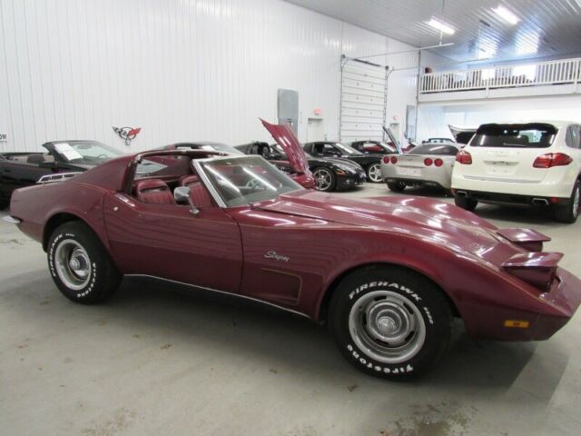 Chevrolet Corvette 1973 image number 23