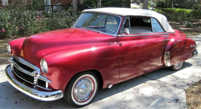 Chevrolet Styleline Deluxe 1950 image number 2