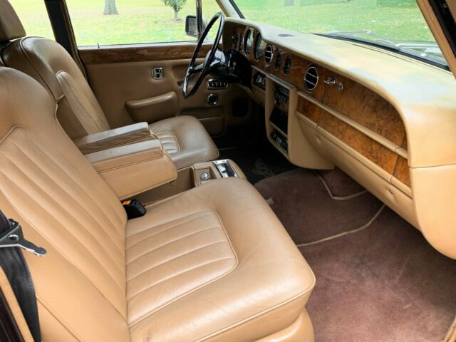 Rolls-Royce Silver Shadow 1978 image number 44