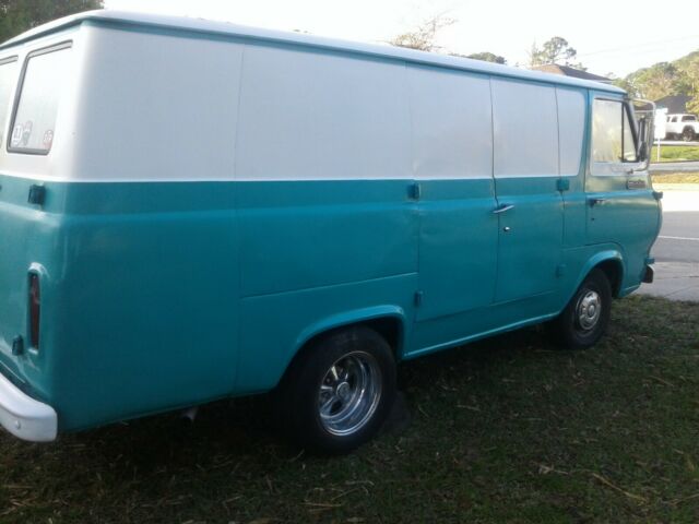 Ford E-Series Van 1966 image number 15