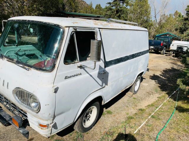 Ford E-Series Van 1961 image number 10