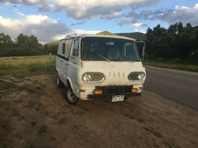 Ford E-Series Van 1961 image number 18