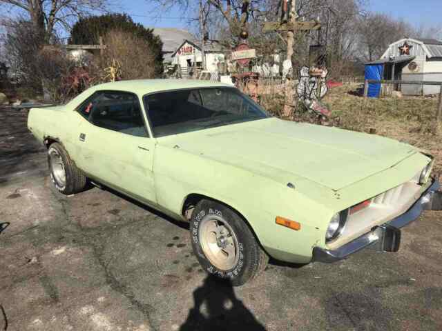 Plymouth Barracuda 1973 image number 24